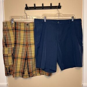 Lot of 2 Izod Men's Blue Performance Flat Front & Plaid Cargo Shorts Size 38